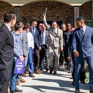 Meet your Posher, Joel